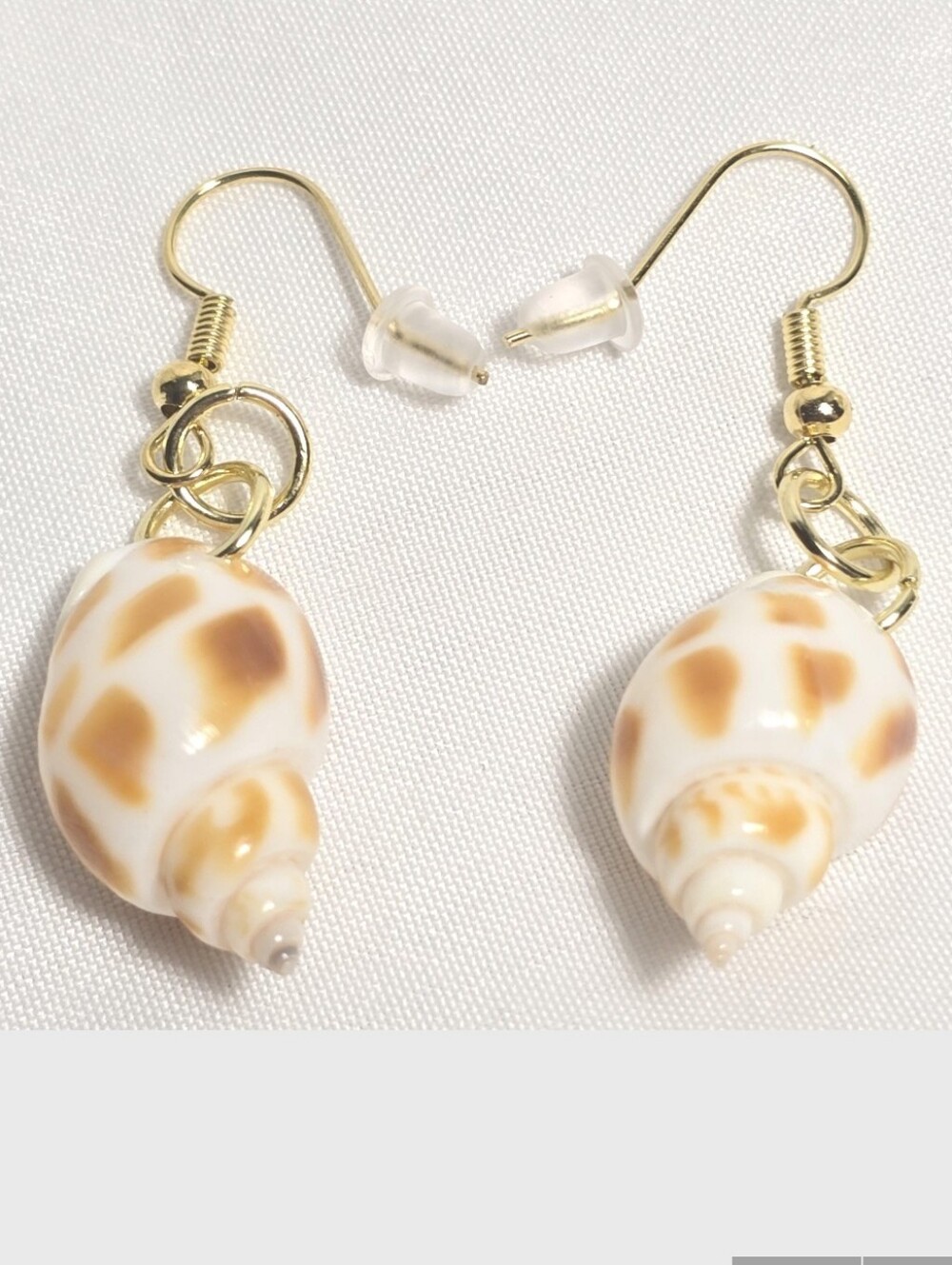 Natural shell earrings : coastal beach statement earrings with gold plated hooks - Picture 3 of 5